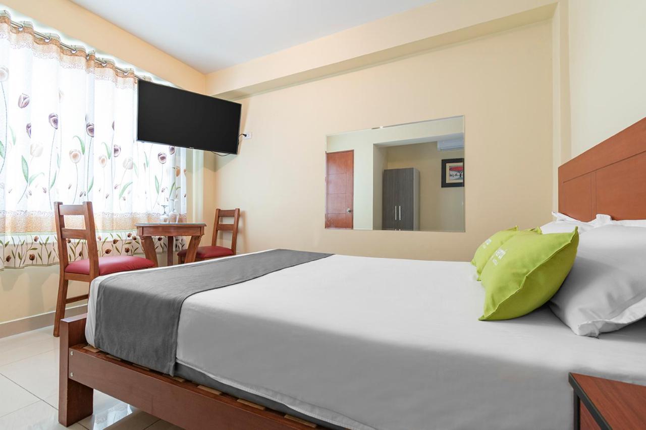 Ayenda Isis Hotel Лима Екстериор снимка